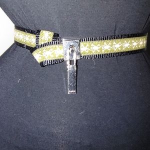 Gucci belt.. super cute